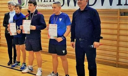 OTWARTE MISTRZOSTWA POWIATU ŚWIDWIŃSKIEGO W TENISIE STOŁOWYM