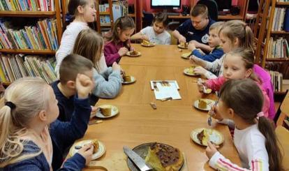 FILIA BIBLIOTECZNA W REDLE- DZIEŃ PIEGÓW