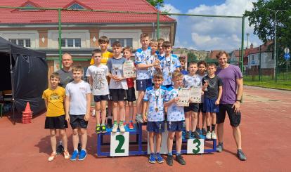 Mistrzostwa Powiatu Świdwińskiego w Drużynowym Trójboju Lekkoatletycznym Igrzysk Dzieci dziewcząt i chłopców