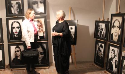 Wernisaż Wystawy Fotogramów z okazji OTWARCIA GALERII AUTORSKIEJ KUBY KONARZEWSKIEGO