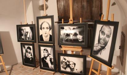 Wernisaż Wystawy Fotogramów z okazji OTWARCIA GALERII AUTORSKIEJ KUBY KONARZEWSKIEGO