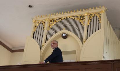 Poświęcenie i wybudzenie organów z kościoła filialnego pw. Najświętszego Serca Pana Jezusa w Łęgach