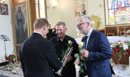 Poświęcenie i wybudzenie organów z kościoła filialnego pw. Najświętszego Serca Pana Jezusa w Łęgach