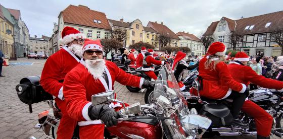 Mikołaj na motorze