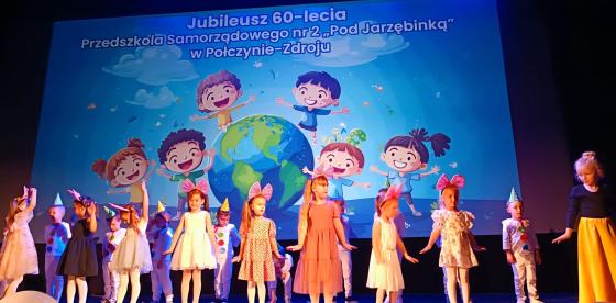 SZEŚĆDZIESIĄT LAT MINĘŁO PRZEDSZKOLA „POD JARZĘBINKĄ”