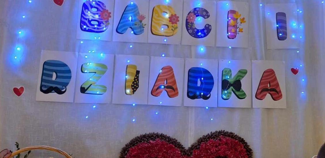 „Dzień Babci i Dziadka” w placówkach Centrum Kultury w Połczynie-Zdroju